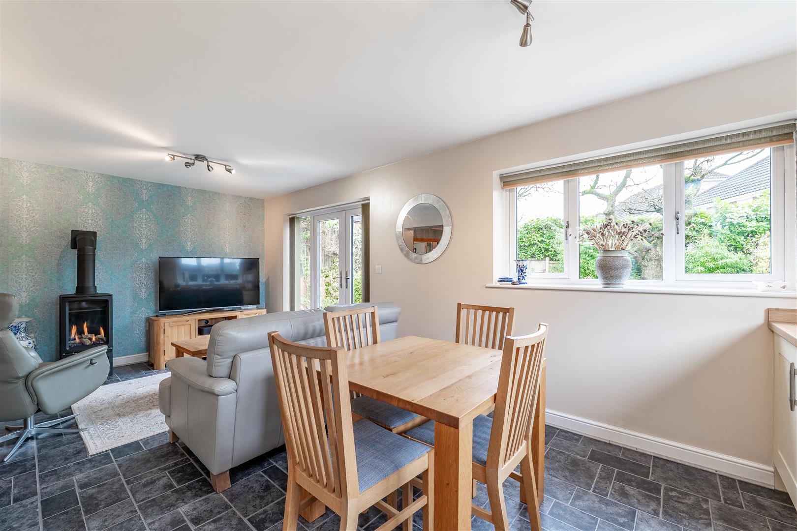 Windflower Drive, Leyland